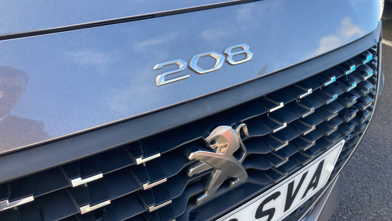 Peugeot 208 1.2 PureTech 100 Allure Premium 5dr Petrol Hatchback
